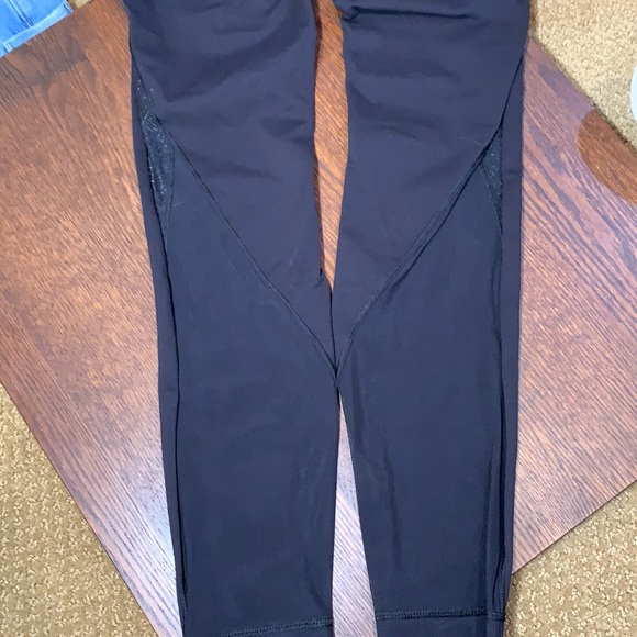 Lululemon Leggings - Picture 6 of 7